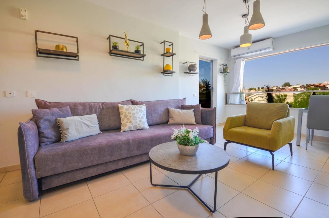 Апартаменты Yalarent Argaman 2Br & Balcony Apt Эйлат Экстерьер фото