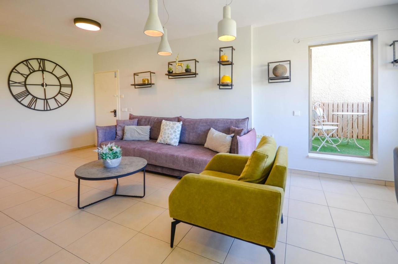Апартаменты Yalarent Argaman 2Br & Balcony Apt Эйлат Экстерьер фото